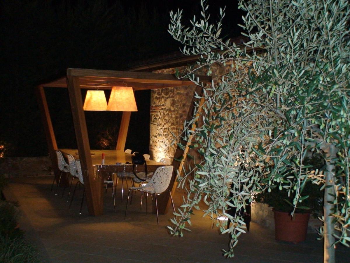 Appartamento In Villa Con Piscina - Mhateria Relais Rignano sullʼArno エクステリア 写真