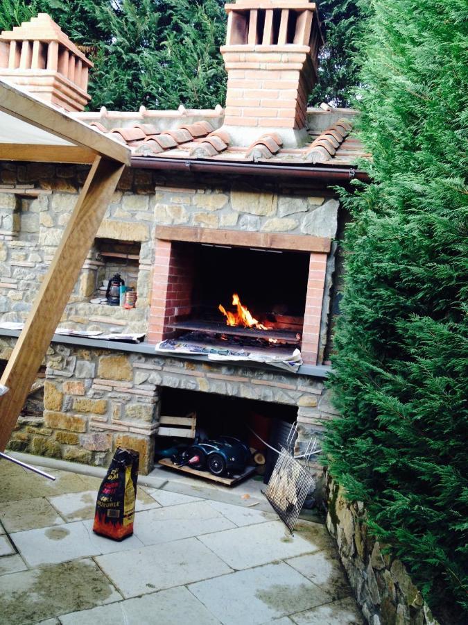 Appartamento In Villa Con Piscina - Mhateria Relais Rignano sullʼArno エクステリア 写真